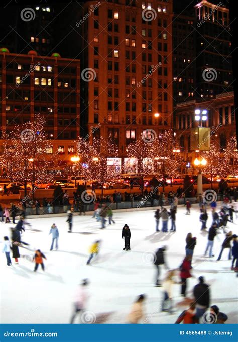 City of Chicago :: McCormick Tribune Ice Rink.